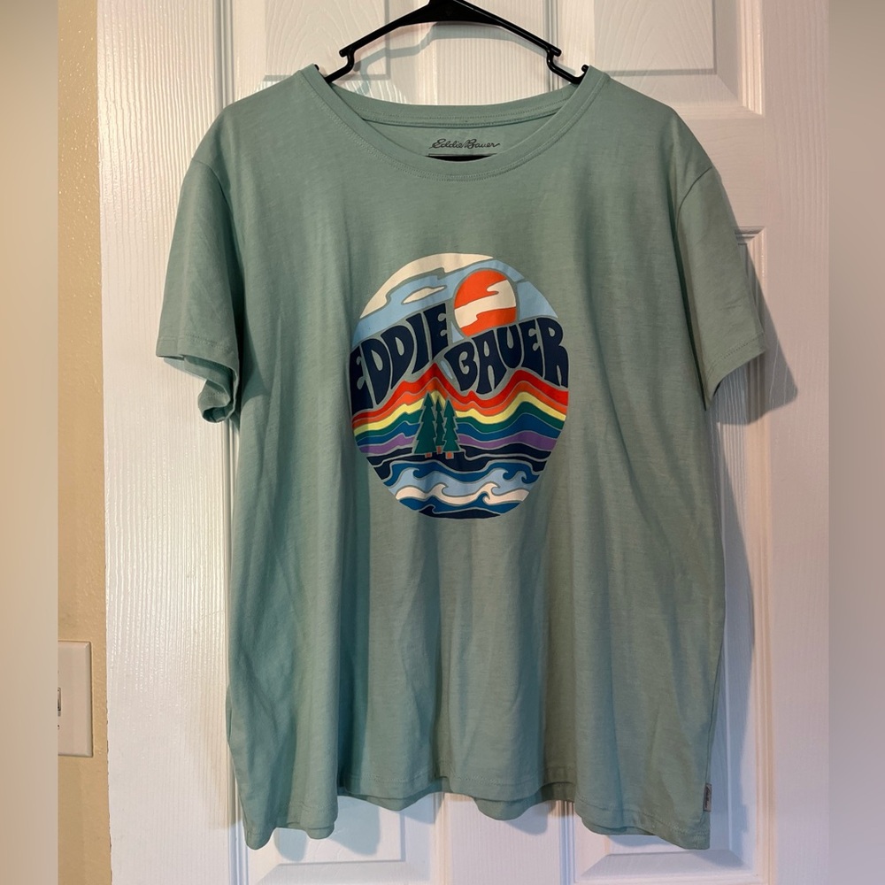 Eddie Bauer Women’s Graphic Tee XL Mountains, Skies, Water
